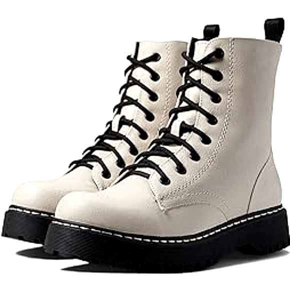 UNIONBAY Shoes - UNIONBAY Hayden Moto Combat Military Platform LaceUp Ankle Boot NWT